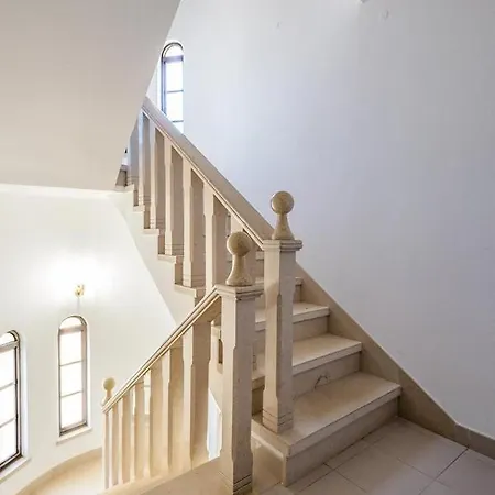 Plum Guide - Villa Branca Lägenhet *